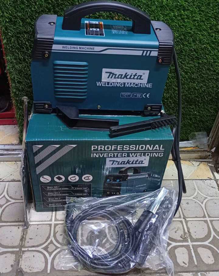 715e54e0-5ccf-49e5-b9ca-20e49754b1dd Makita Inverter Welding Machine 400A - Image 1